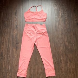 Victoria Secret Sports Bra & Cropped Leggings Set
